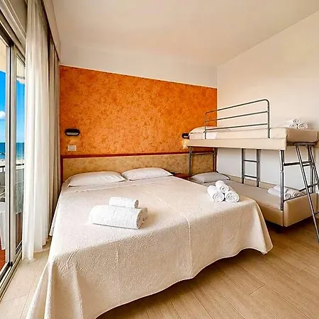 Hotel Tyc